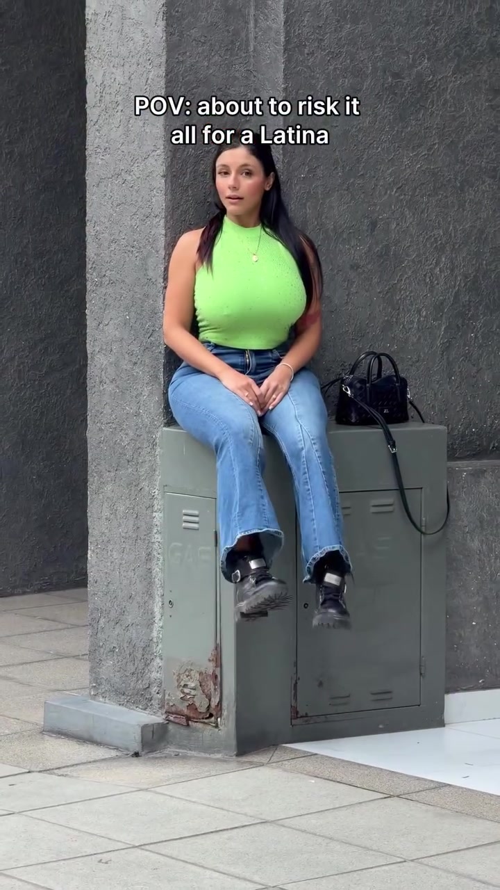 my mom watching me talk to literally anyone 😂
